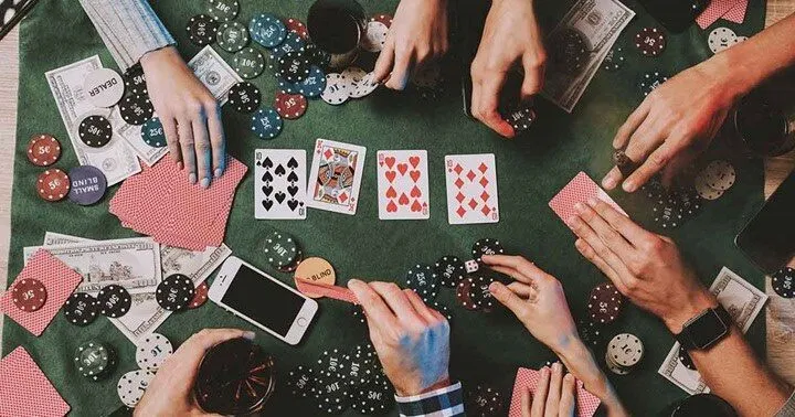 Những sai lầm cần tránh khi chơi Poker có thể bạn chưa biết